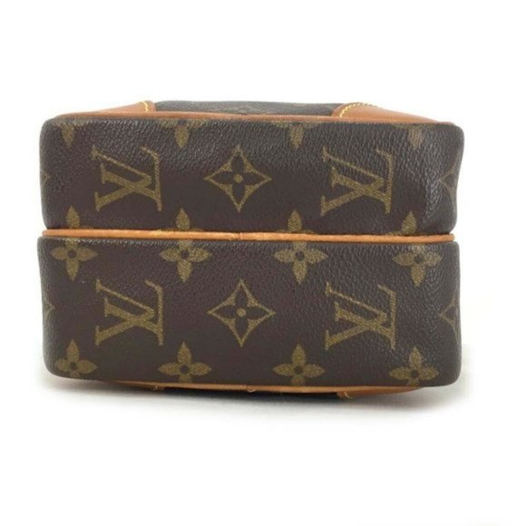 Louis Vuitton Monogram Amazone Crossbody Bag - Picture 6 of 11